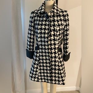 NWT LUII Herringbone pea coat
